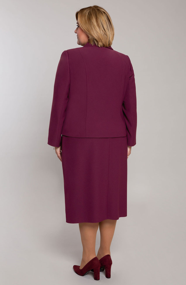Klassikaline burgundia värvi ülikond