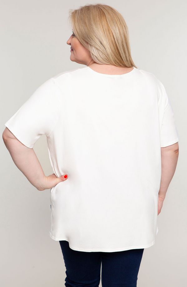 Kreemjas kootud T-särk - naiste pluusid suured suurused